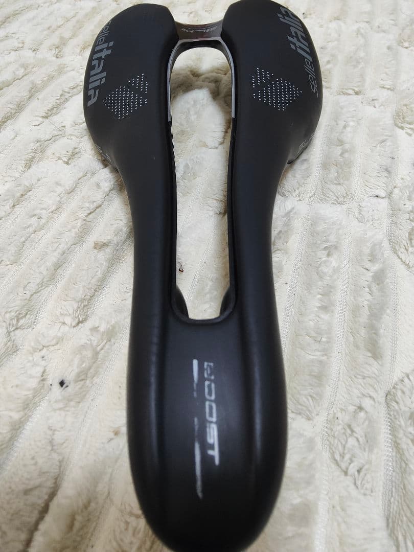 【最終価格！！】ロードバイクサドルセライタリアSell italia SLR美品