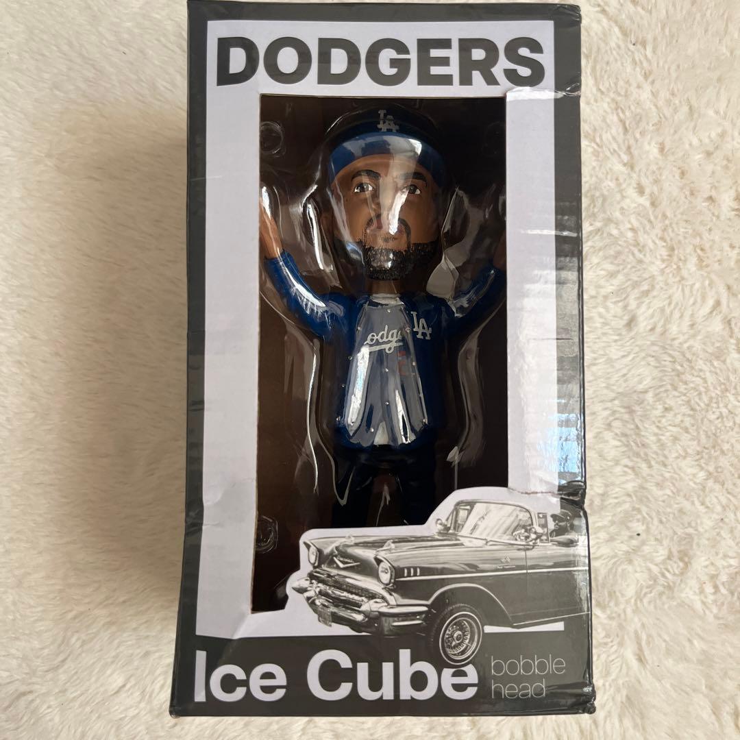 Dodgers Ice Cube ボブルヘッドフィギュア