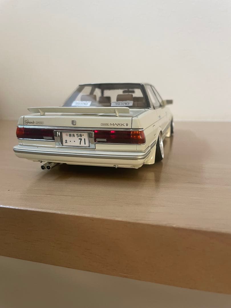 ローダウン マークII ホワイト