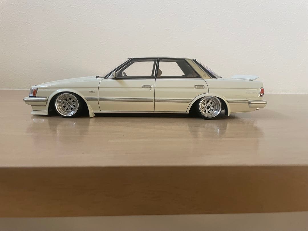 ローダウン マークII ホワイト