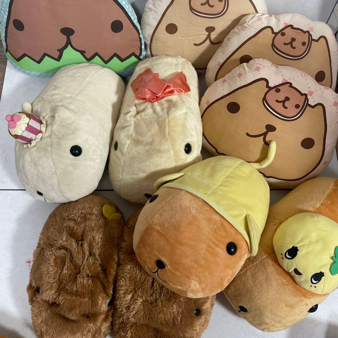 カピバラさん　ぬいぐるみ　まとめ売り　16体