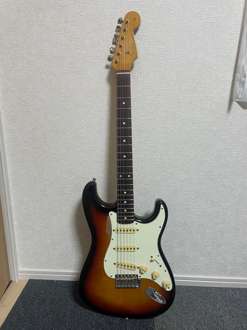 ギター Fender JAPAN Stratocaster