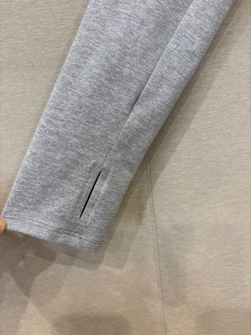 Alo Yoga グレー ヨガTシャツ L ピラティス