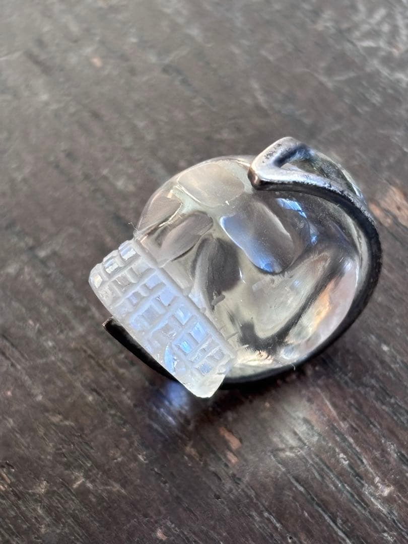 アンティーク　スカル　クリスタル