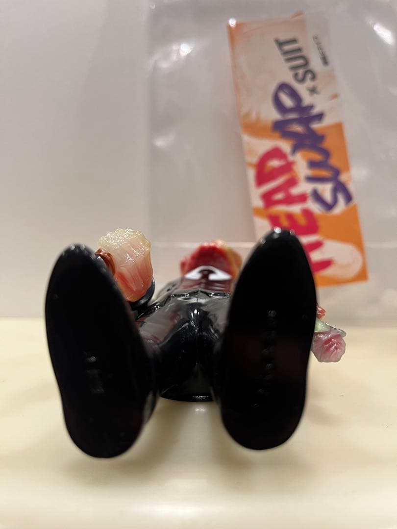 キムラトイ HEAD SWAP×SUIT 薔薇とナイフ ソフビ