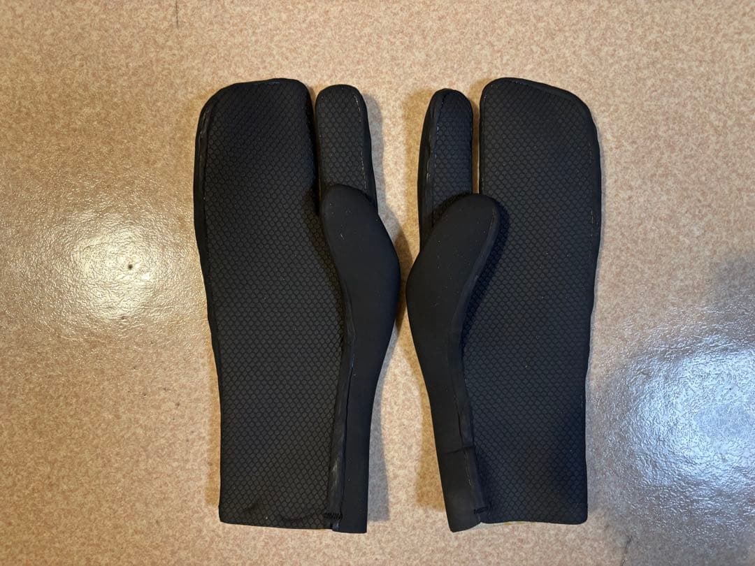 サーフィンウェットスーツ用キャップ・ブーツ・グローブセット・つなぎタイプインナー