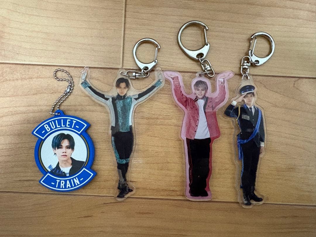 超特急 カイ グッズセット ペンライト アクキー 扇子 雑誌 生写真