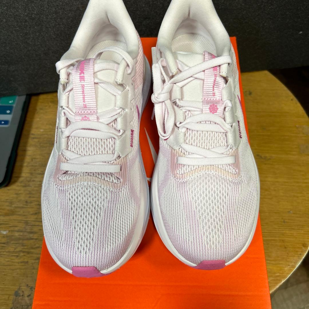 NIKE エアズームストラクチャー25 DJ7884 600 24cm