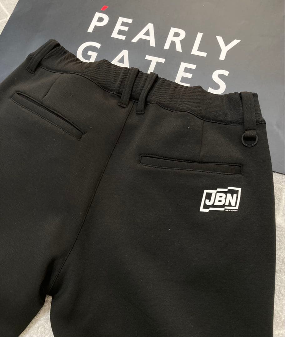 新品 パーリーゲイツ ジャックバニー オクタ裏地付きダンボールパンツ(4)M/黒