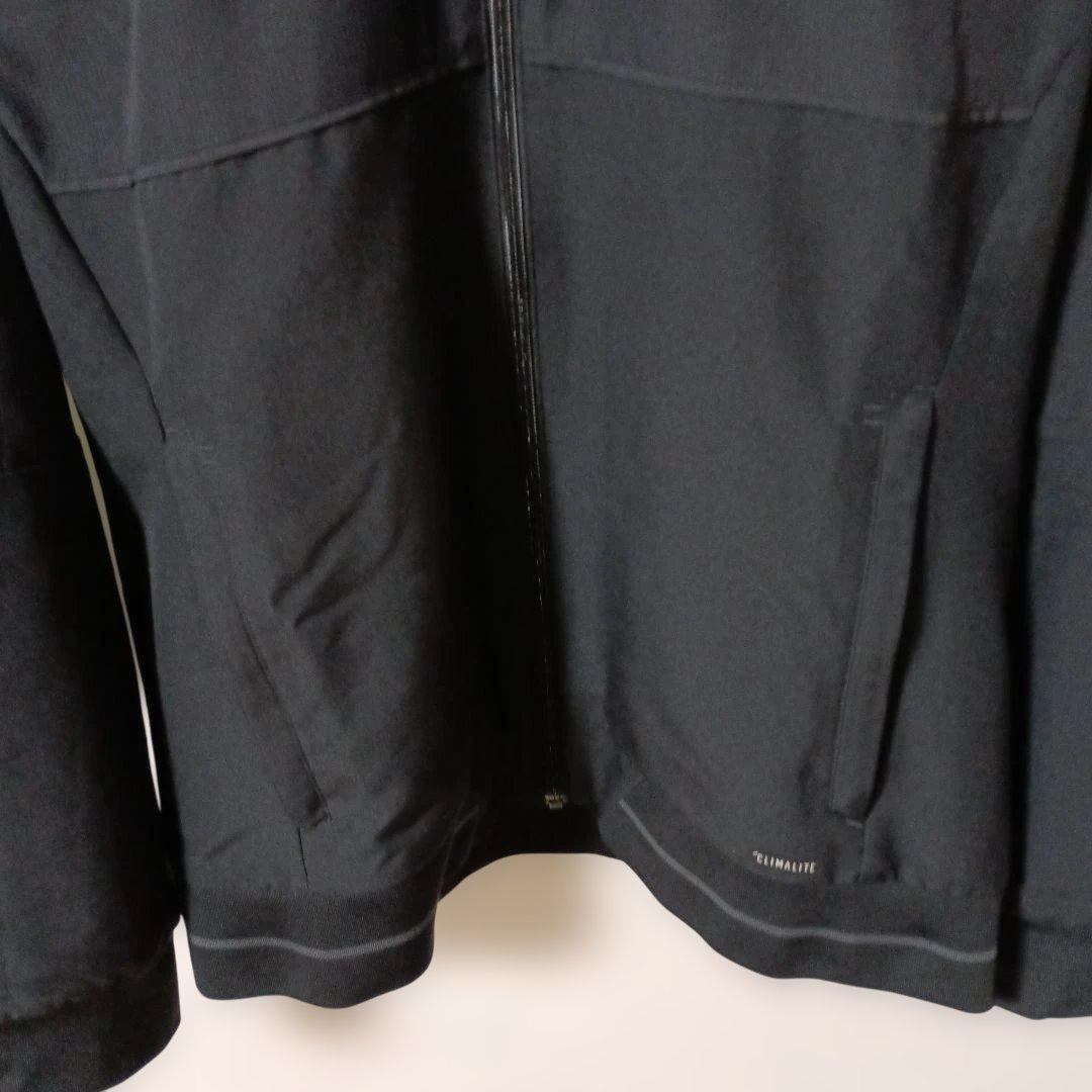 レアルマドリード　ウインドブレーカージャケット　サッカー　アディダスAdidas