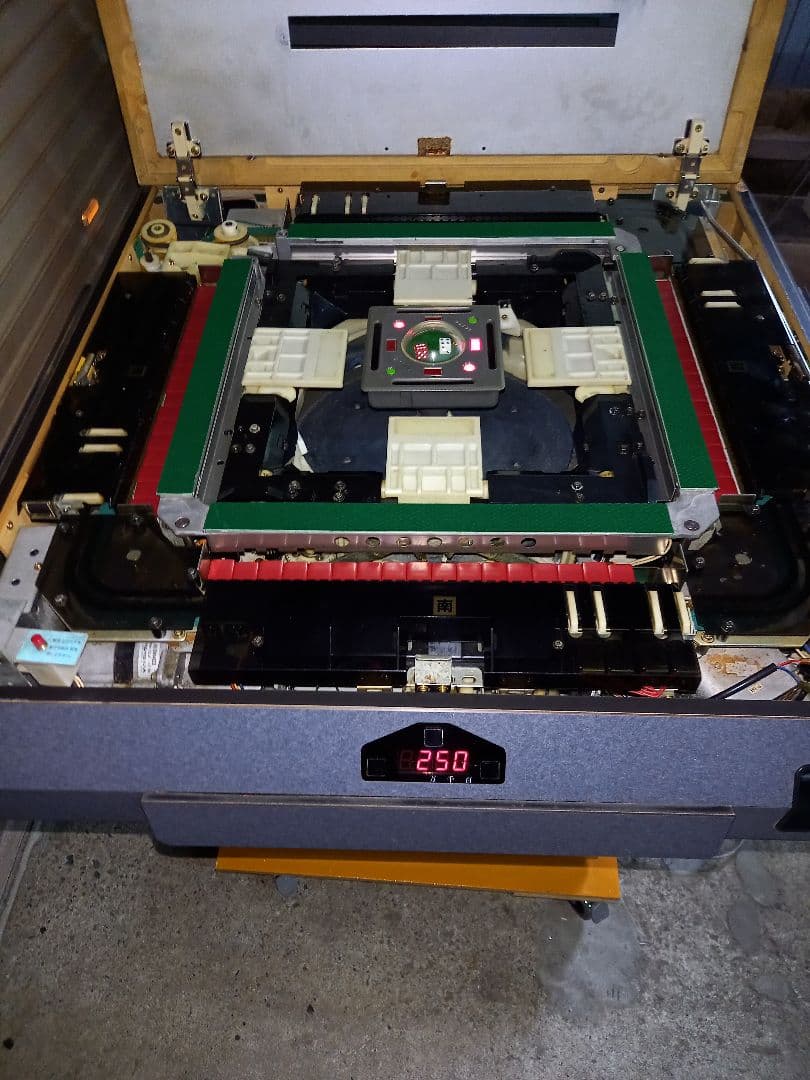 村*孝様 年内放出限界価格　全自動麻雀卓　雀豪ドーム　テンリーダー枠