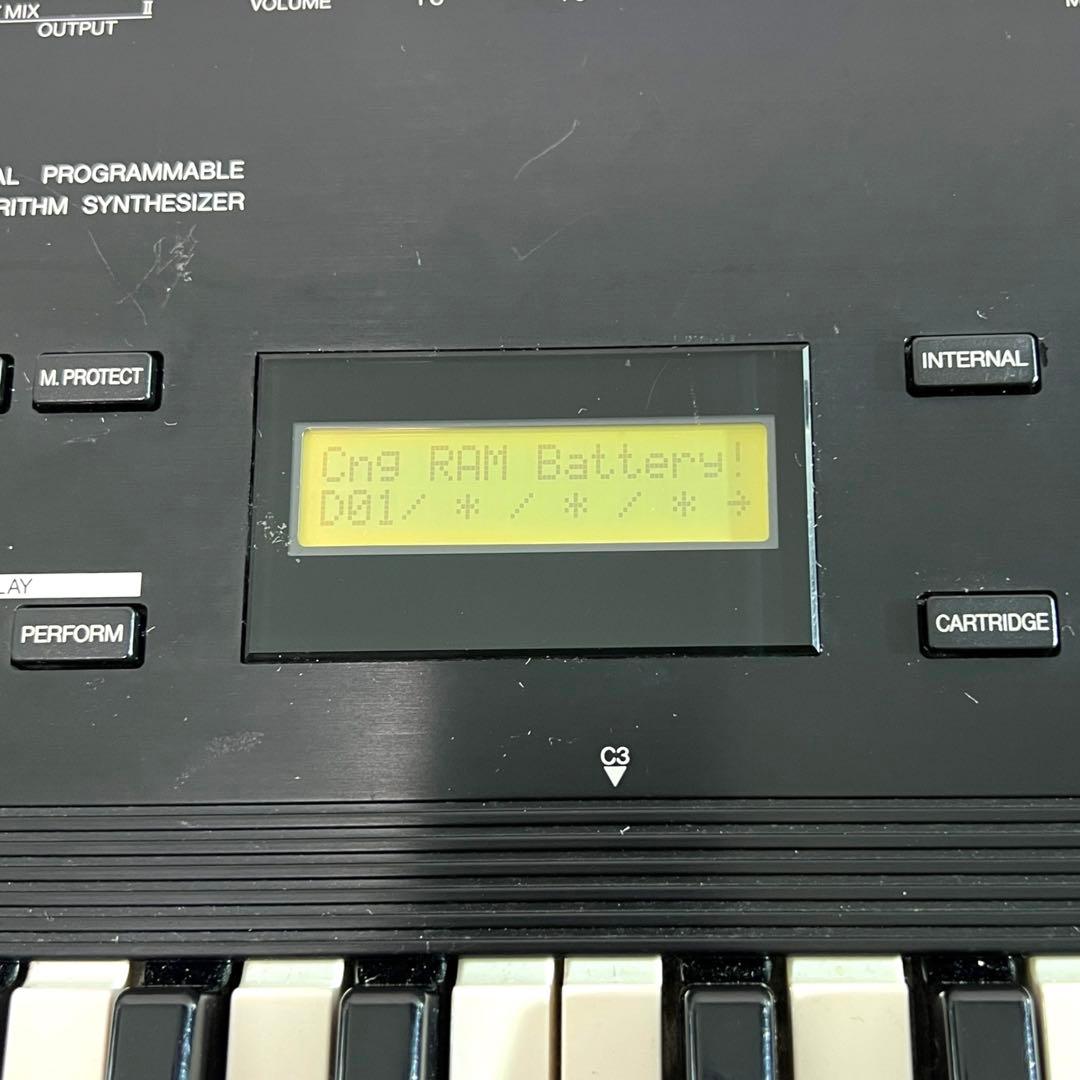 【名機・音出し確認済】YAMAHA V2 FM音源シンセサイザー ヤマハ