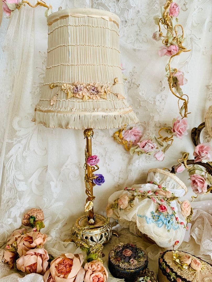 ビンテージ/アンティークロココモチーフテーブルランプ※フレンチスタイル陶器ローズ