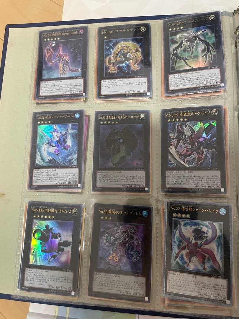 遊戯王　まとめ売り144枚　引退品　掘り出し物　ホロ　レリーフ