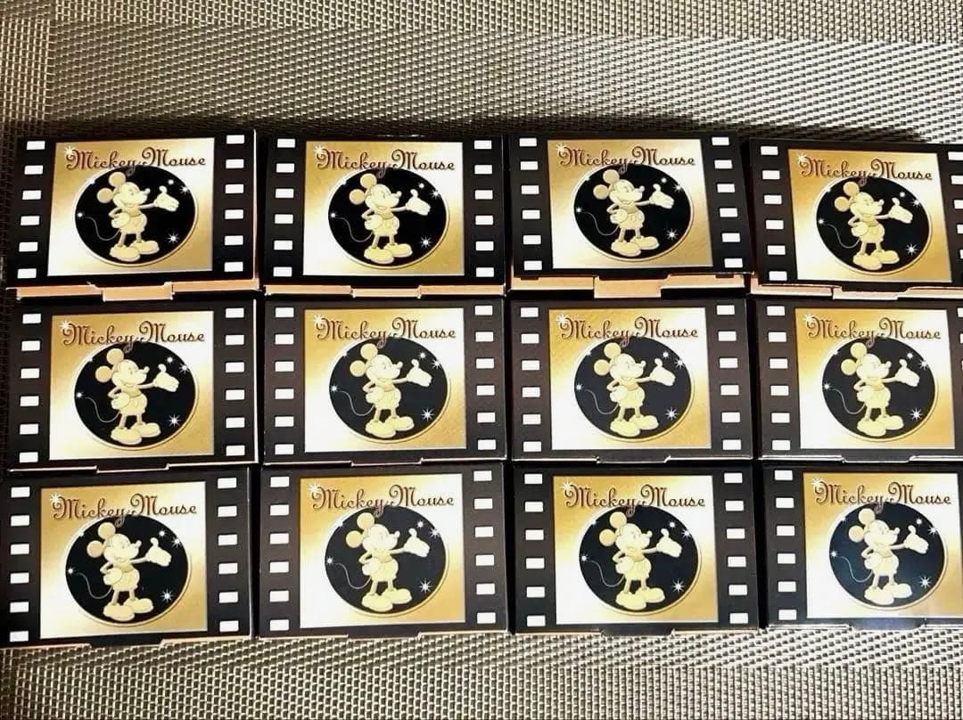 ディズニードリームコレクション[ミッキーシネマ]ピンバッジ12個セット