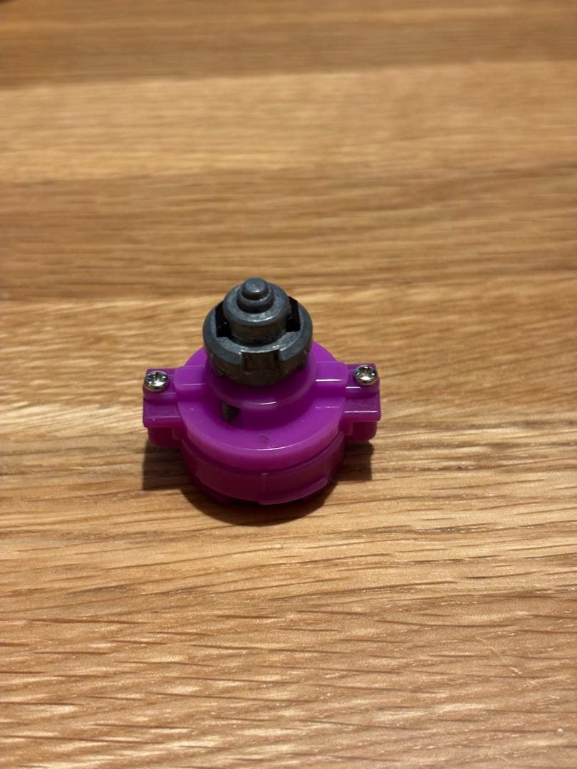 爆転シュートベイブレード　ライトエンジンギアカスタマイズバージョン