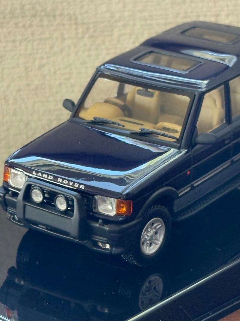 ゴ*ン様 オートアート ランドローバー ディスカバリー 1/43 ミニカー　19