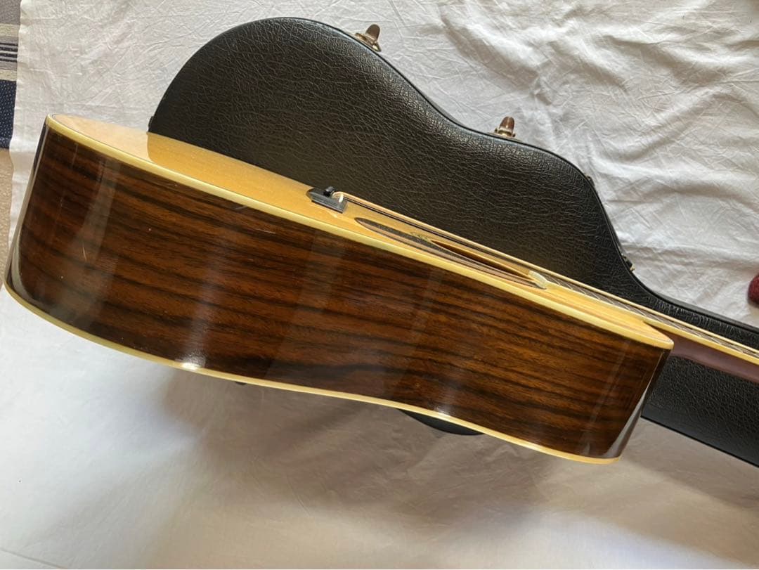 アコースティックギター　Morris. W-25 木目の綺麗なジャパンビンテージ