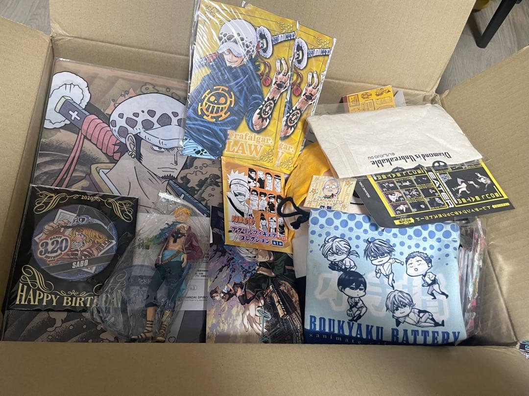 200点以上　アニメグッズ　まとめ売り　大量　断捨離　120サイズ