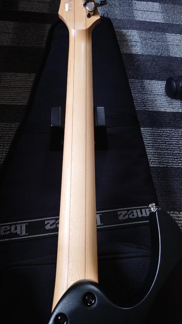 Ibanez：RG652EXFX 2017年製