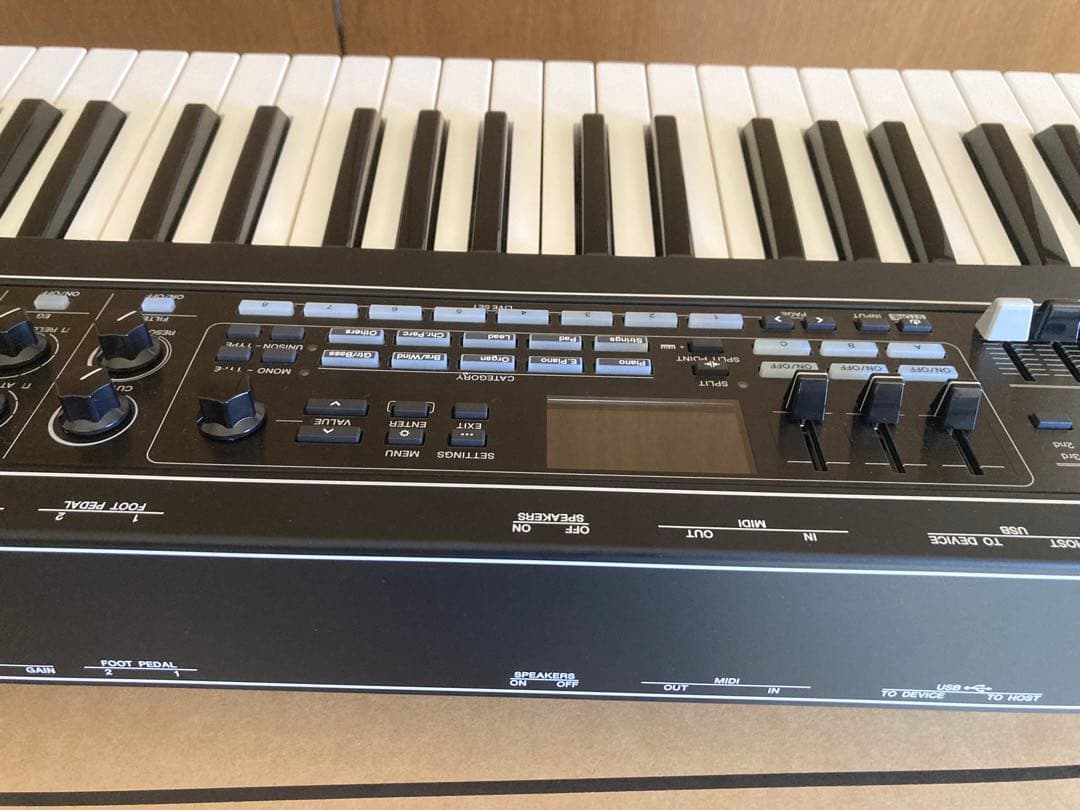 Yamaha CK61 ステージキーボード