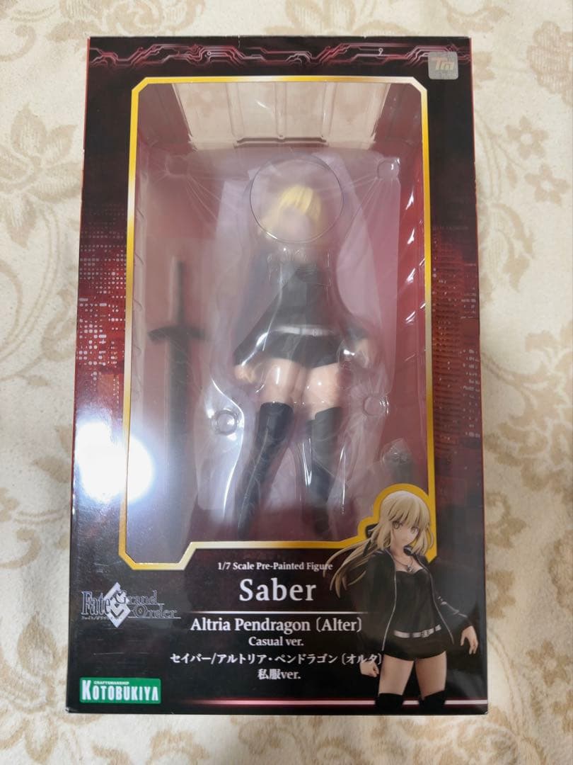 セイバーオルタ　フィギュア　コトブキヤ　開封品