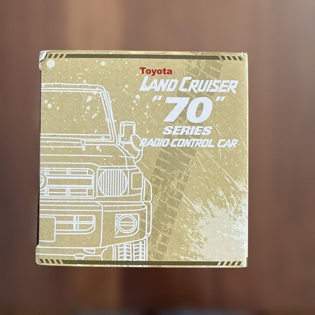 貴重品☆トヨタ承認 ランドクルーザー70 ラジコン ミニカー 1/25スケール