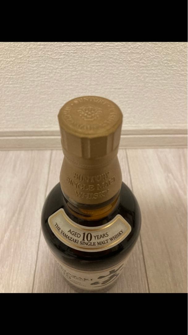サントリー 山崎10年　シングルモルト ウイスキー 43度 700ml