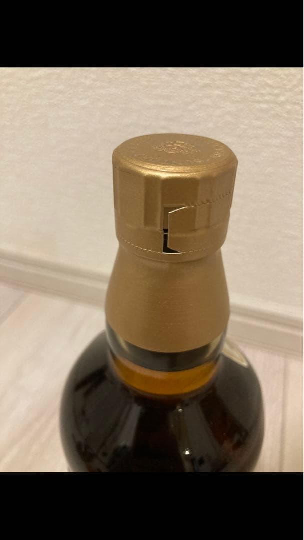 サントリー 山崎10年　シングルモルト ウイスキー 43度 700ml