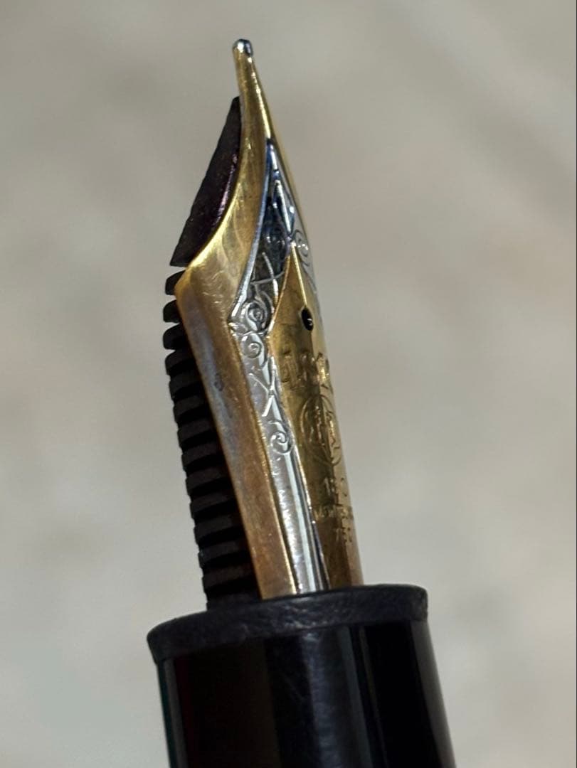 モンブラン マイスターシュテュック 149 万年筆 18C 750 18K
