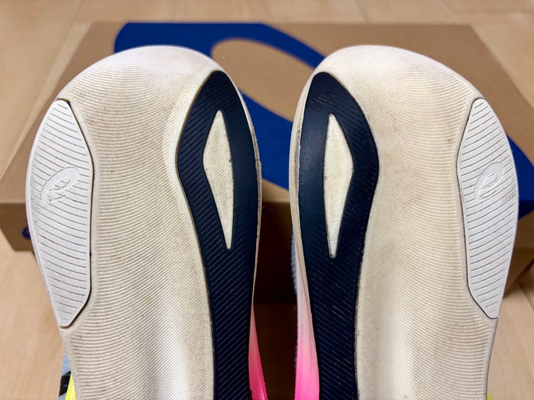 asics メタスピードエッジパリ 26.5cm USED品