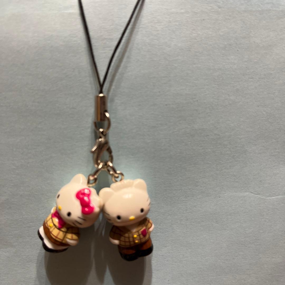 ハッピー激レア❤️2000年-2001年❤️キティのペア根付❤️