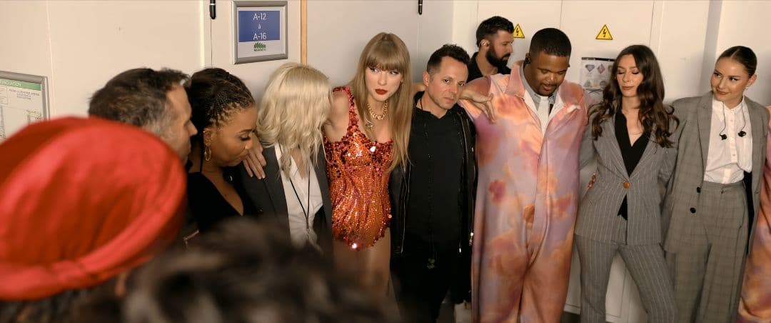 TAYLOR SWIFT THE ERAS TOUR POSTER,PARIS①