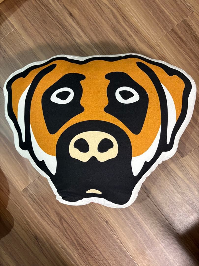 HUMAN MADE クッション