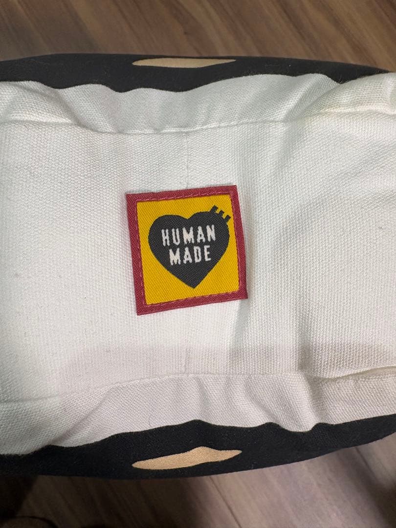HUMAN MADE クッション