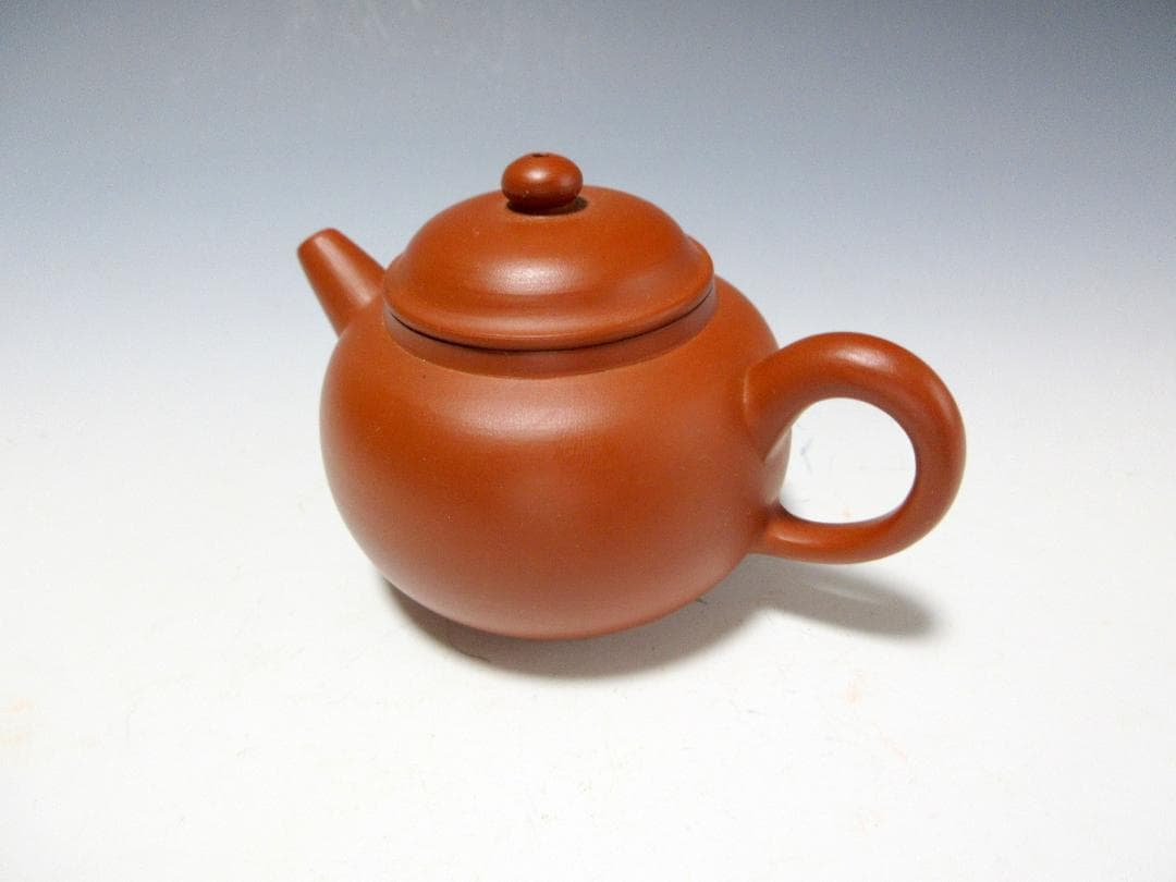 三浦常山 佐渡無名異焼 朱泥 後手茶注 共箱 共布 栞 / 急須