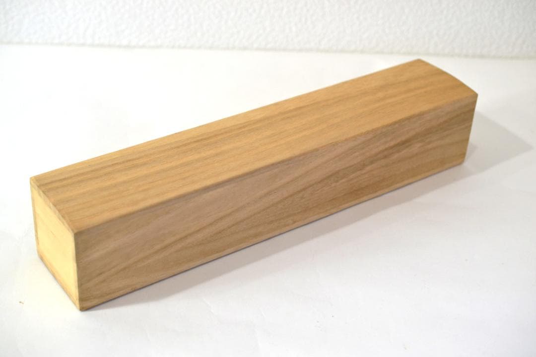 一行軸「丹頂千年寿」前大徳　三重　玉龍禅寺 　戸上　明道師　筆