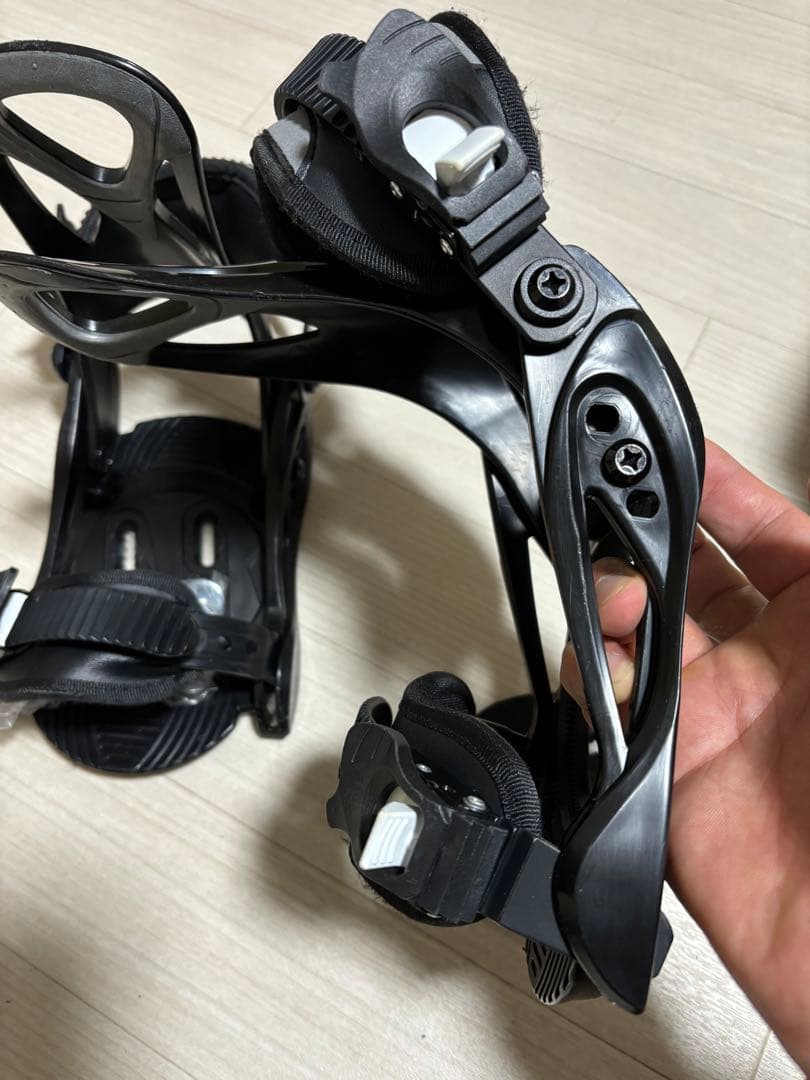 スノーボードブーツとバインディングセット