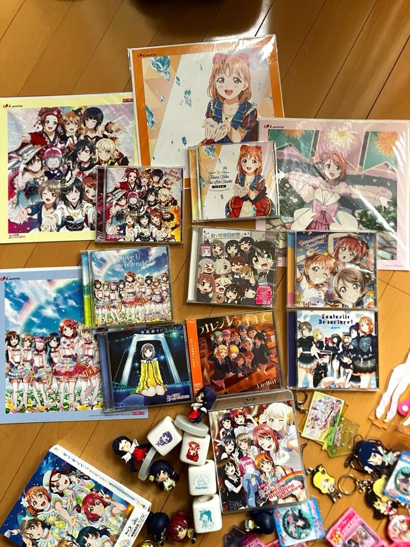 ラブライブグッズまとめ売り