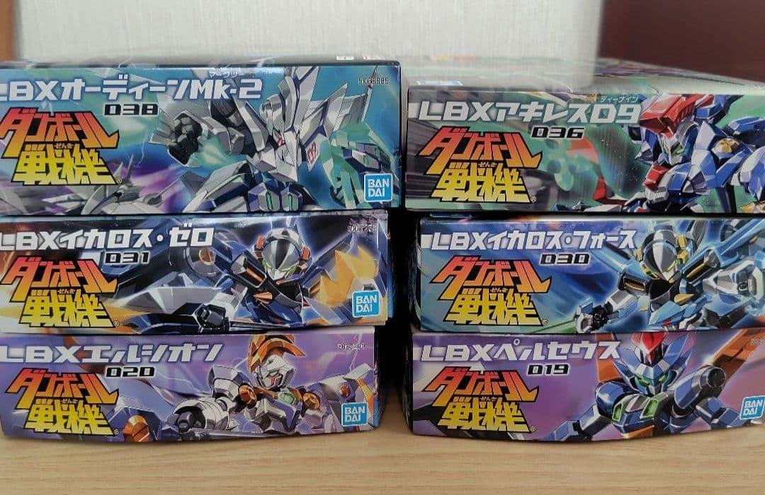 ダンボール戦機　LBX プラモデル まとめ売り　　未開封　アキレス　オーディーン