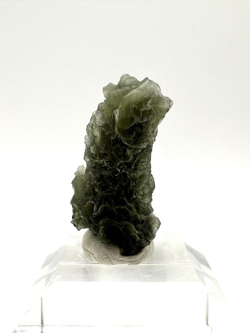 モルダバイト　モルダウ石　原石　鉱物　標本　天然石　石