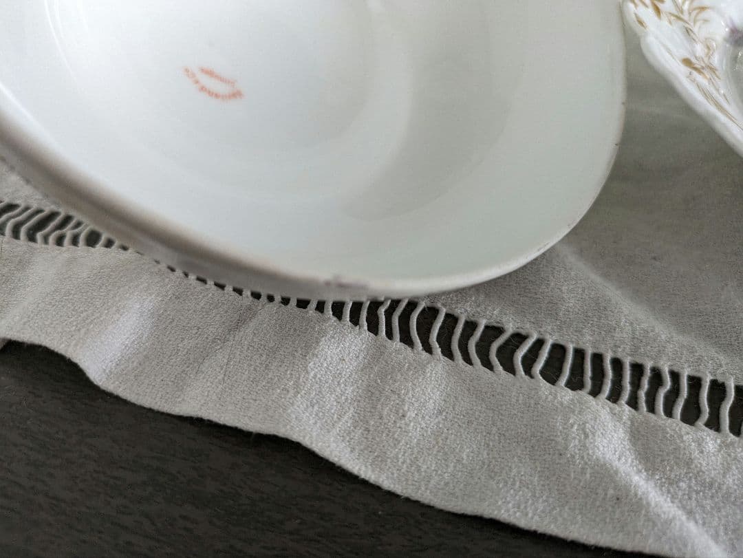 アンティーク アビランド　リモージュ　 蓋付きバターディッシュ