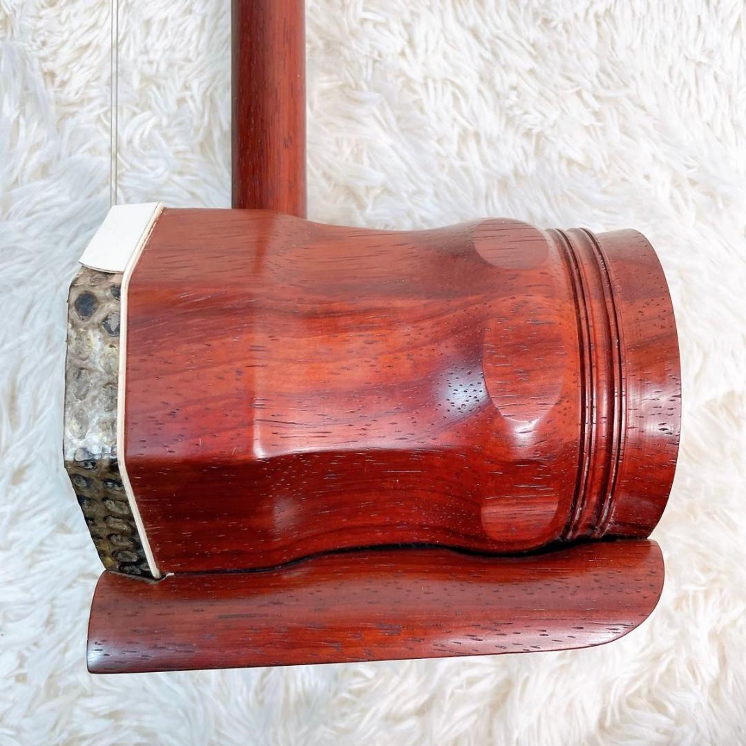 【訳あり】中国 弦楽器 二胡 ハードケース付き 蛇皮 弦楽器