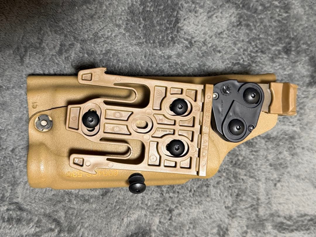 ラ*ン様 Safariland ホルスター 6004 SS-530 M45A1