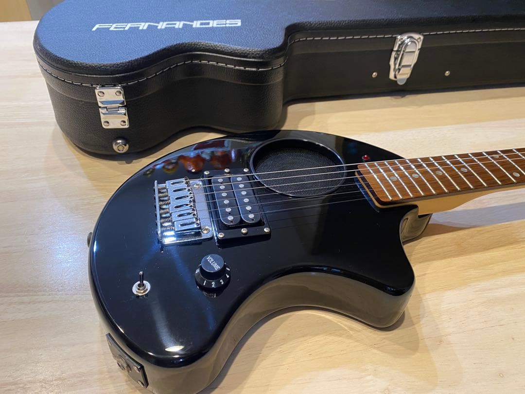 【専用】フェルナンデスZO-3 説明書・ストラップ・ハードケース付