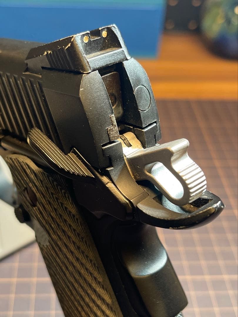 ウエスタンアームズ製　キンバーTLE/RL II