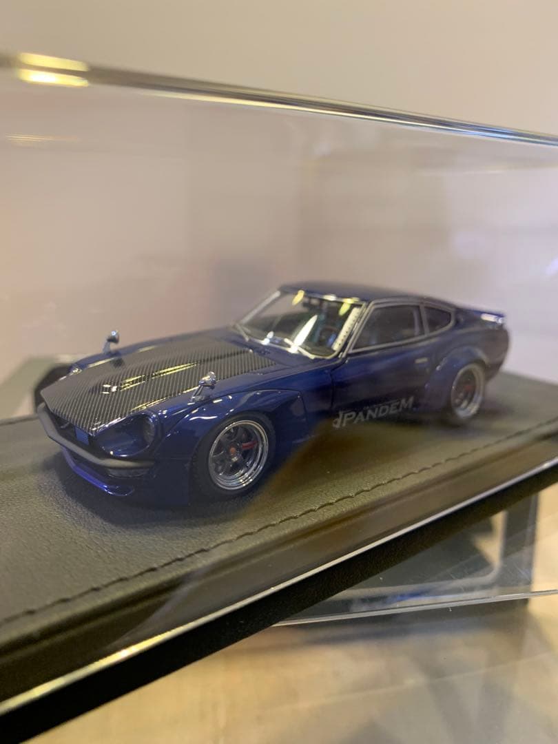 イグニッションモデル　1/43 S30 Z パンデム　ブルーメタリック