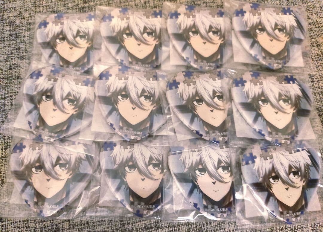 ブルーロック ハート型 缶バッジ 12個セット 凪誠士郎 ブルロ 痛バ