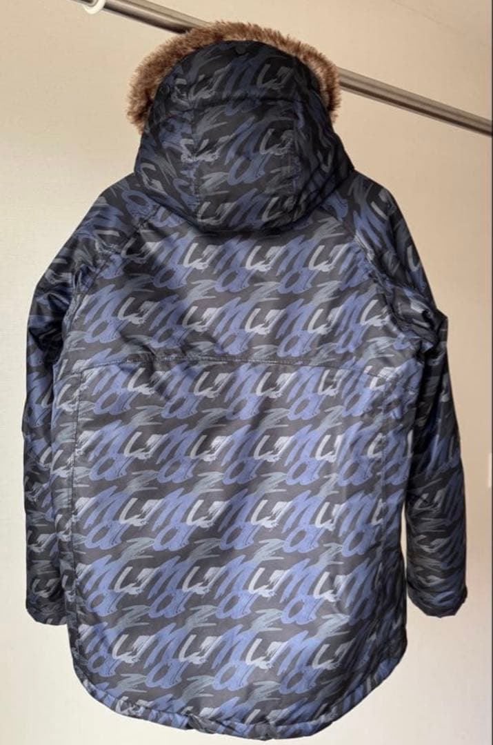 mazume マズメ　防寒着 Lサイズ　＋おまけでダウンパンツ付きます‼️