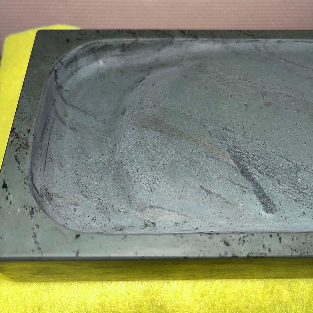 ⭕️中国緑端渓硯　長方研　石紋が綺麗　硯陰中彫り　洮河緑石　松花紅緑石　硯